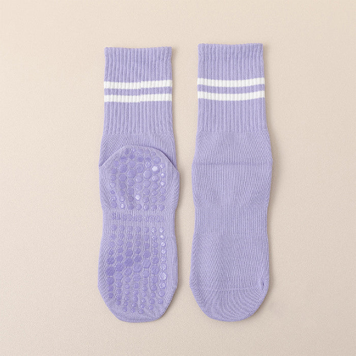 Wholesale Yoga socks, middle tube socks, cotton anti slip silicone towel bottom socks, sports socks
