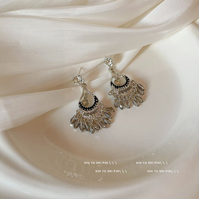 Wholesale Vintage beaded earrings with tassels and diamonds, personalized earrings