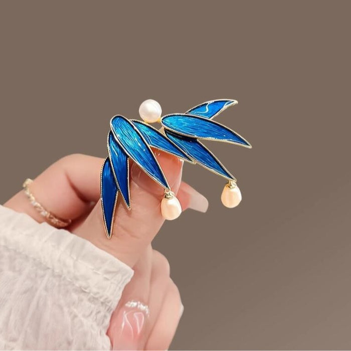 Wholesale Elegant pearl brooch, high-end outerwear, chest flower accessories, vintage and versatile, collar fixed
