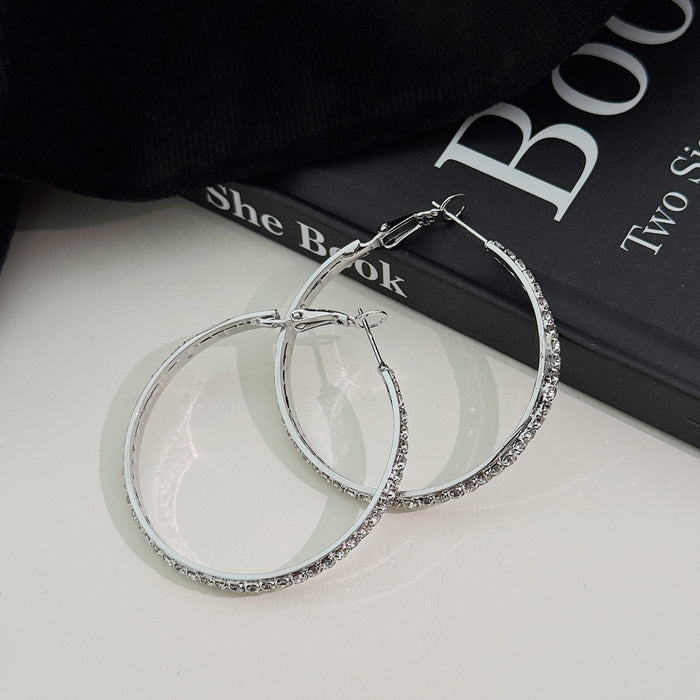 Wholesale New Full Diamond Circle Ear Buckle Full Diamond Personalized Charm Inlaid Diamond Jewelry Earrings Wholesale