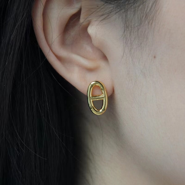 Wholesale Simple geometric metal copper stud earrings