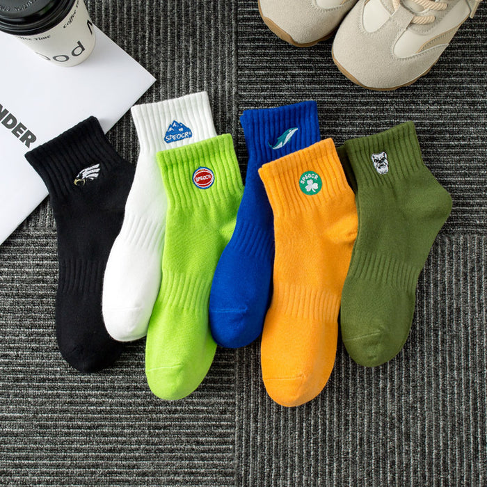 Wholesale Sports Socks Embroidered Mid Barrel Outdoor Sweat Absorbing Breathable Basketball Socks Cotton