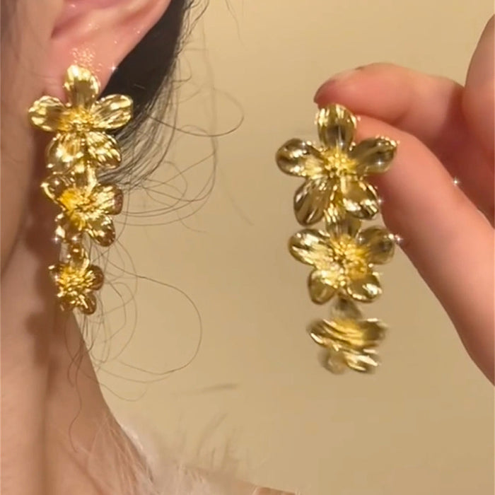 Wholesale  Golden Metal  Tassel Earrings Women's  Earrings