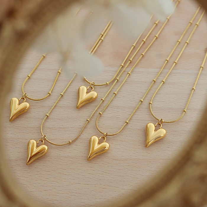 Wholesale Titanium Steel 18K Gold Plated Heart Necklace Fashionable Simple Design