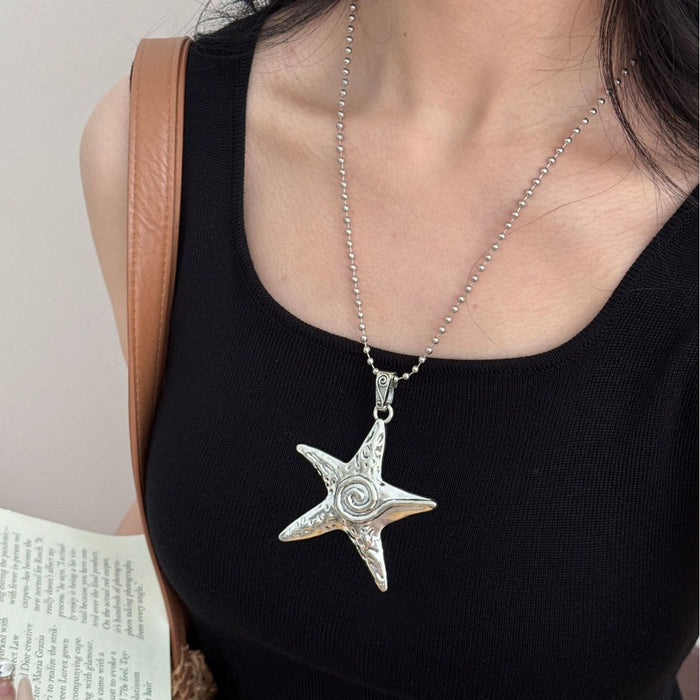 Wholesale Texture Pentagram Necklace with Temperament Versatile Collarbone Chain Accessory