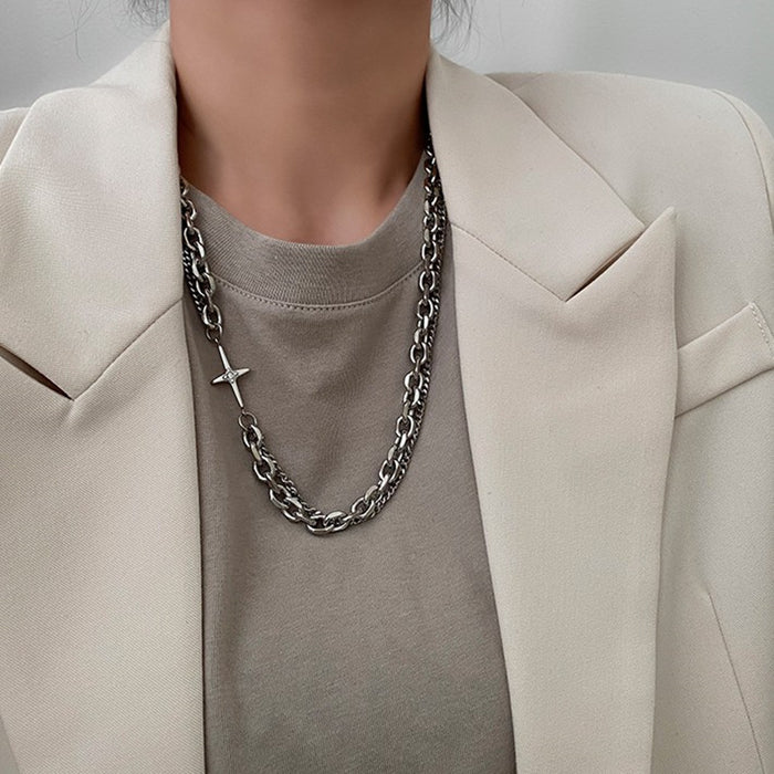 Wholesale Men's necklace, men's niche design, high street chain accessories, sweater chain, women's trendy brand