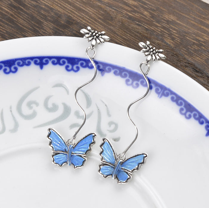 Wholesale 2pcs Retro Long Butterfly Simple Statemente Earrings