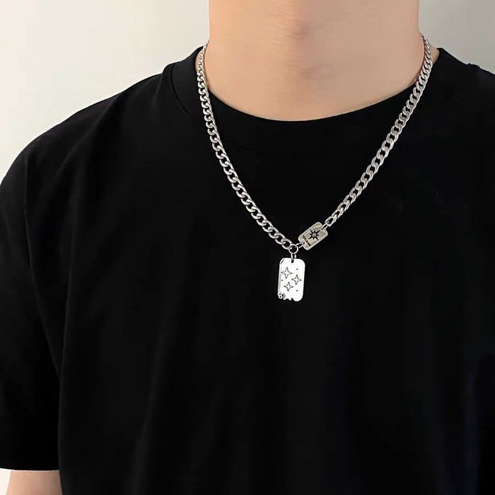 Wholesale Five pointed star niche, simple and personalized stainless steel necklace, trendy collarbone chain, versatile accessory