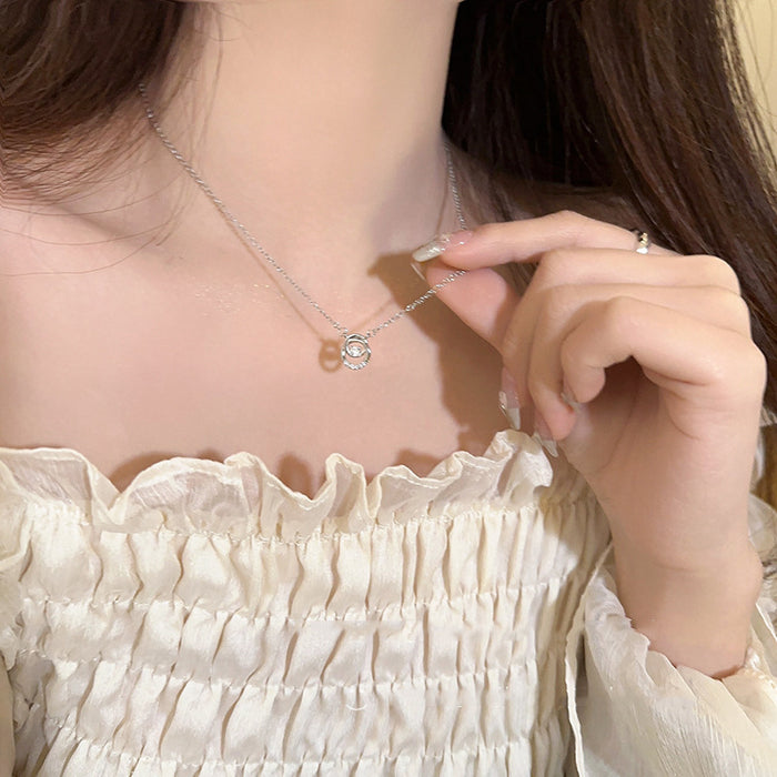 Wholesale The new double ring zircon necklace has a simple, luxurious and high-end temperament, with a niche geometric design and a collarbone chain