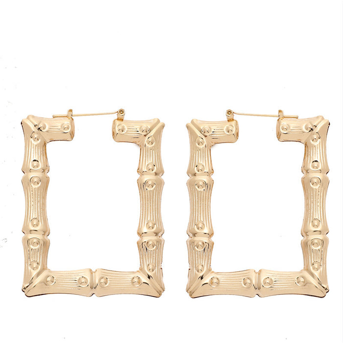 Wholesale Oversized patterned earrings with exaggerated golden circle earrings