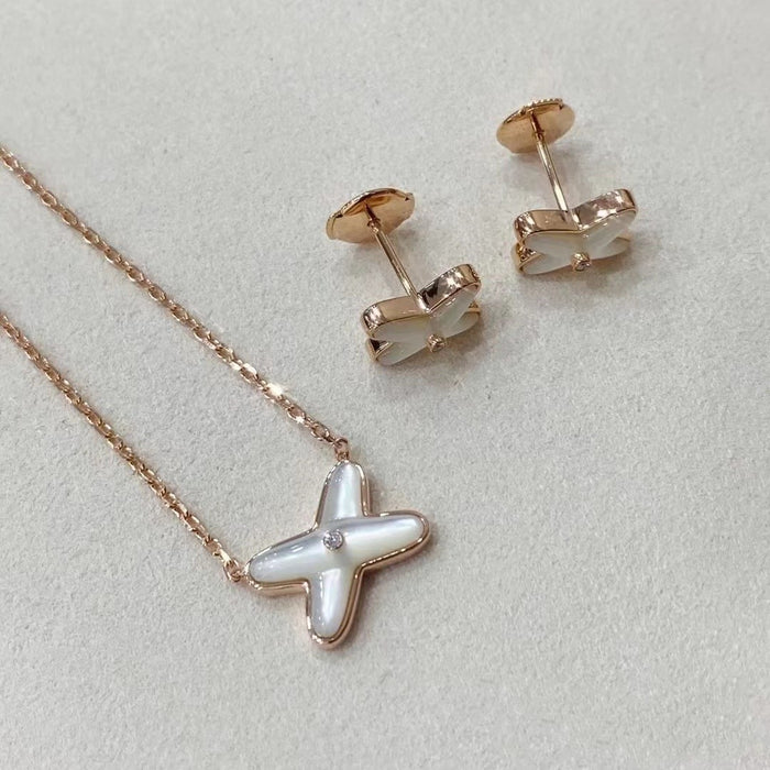 Wholesale Cross necklace rose gold pendant collarbone chain for women