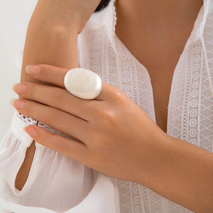 Wholesale Disc pleated metal ring Simple irregular niche flower jewelry