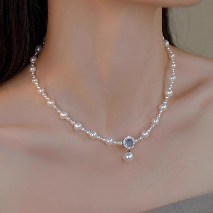 Wholesale women' s aquamarine pearl necklace clavicle chain all match