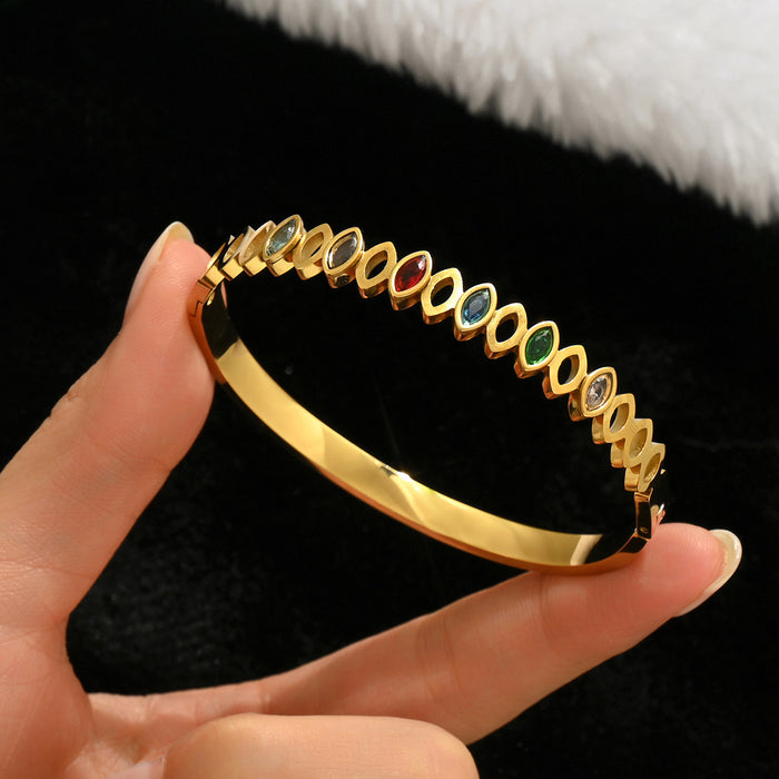 Wholesale Gold Tone Titanium Steel  Bangle Set With Rhinestone Row Trendy Jewelry Accessory For Party Or Everyday Gift