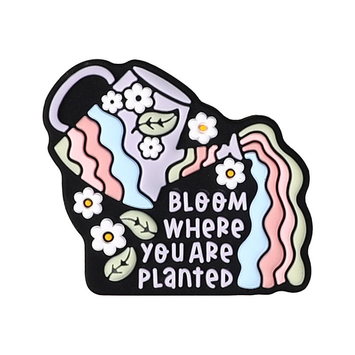 Wholesale 20pcs Alphabet brand silicone beads bead pen accessories children' s cartoon letter glue beads silicone beads