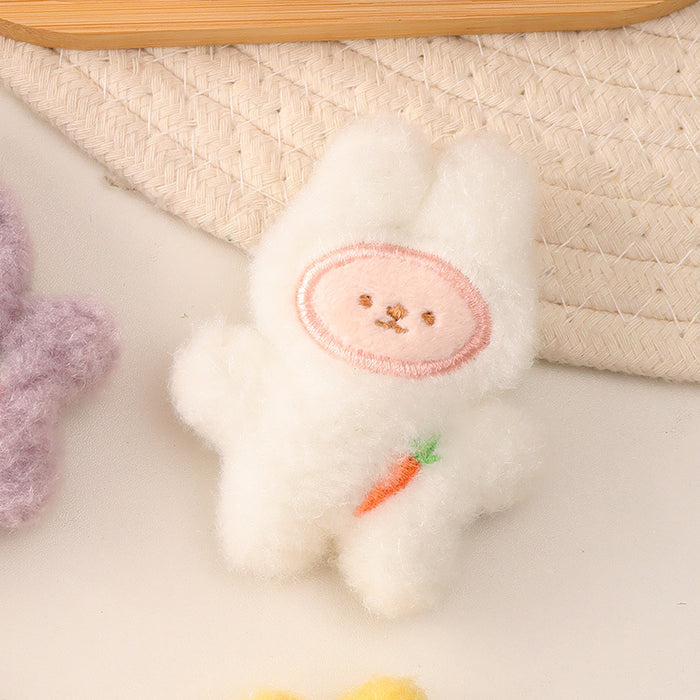 Wholesale Cartoon plush brooch cute little rabbit doll bag small pendant jewelry clothing accessories