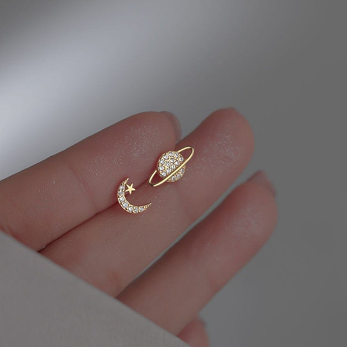 Wholesale Asymmetric zircon earrings with niche design, temperament, personality, exquisite earrings