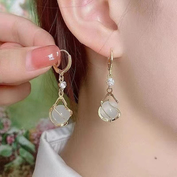 Wholesale Silver Needle Ear Buckle New Earring Design with Water Drop Pendant Long Earrings Fashionable