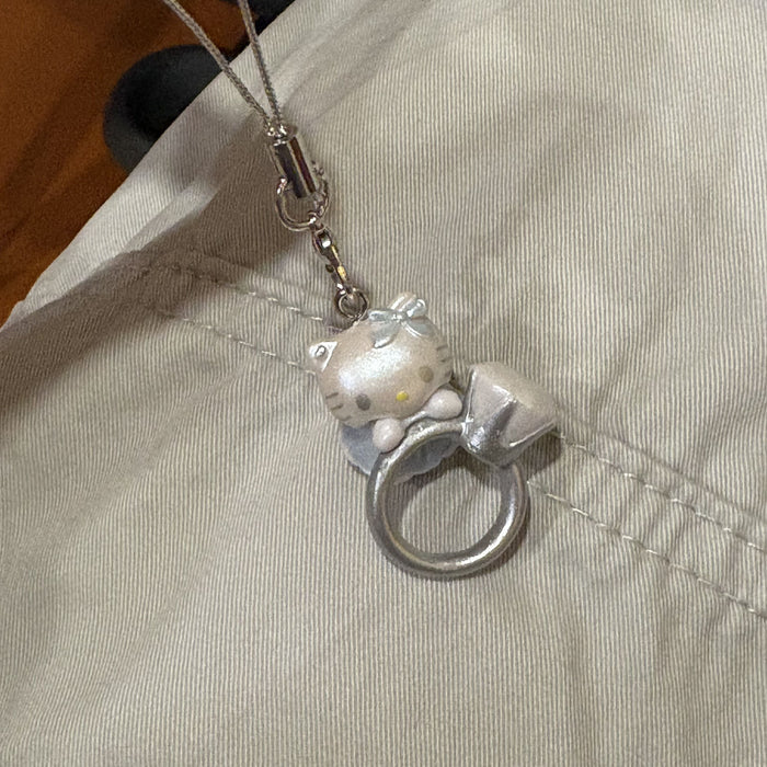 Wholesale Cartoon Long-Legged  Cat Keychain Charm with Ring