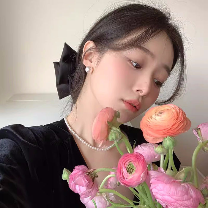 Wholesale Ear studs, niche earrings, temperament, ear buckles