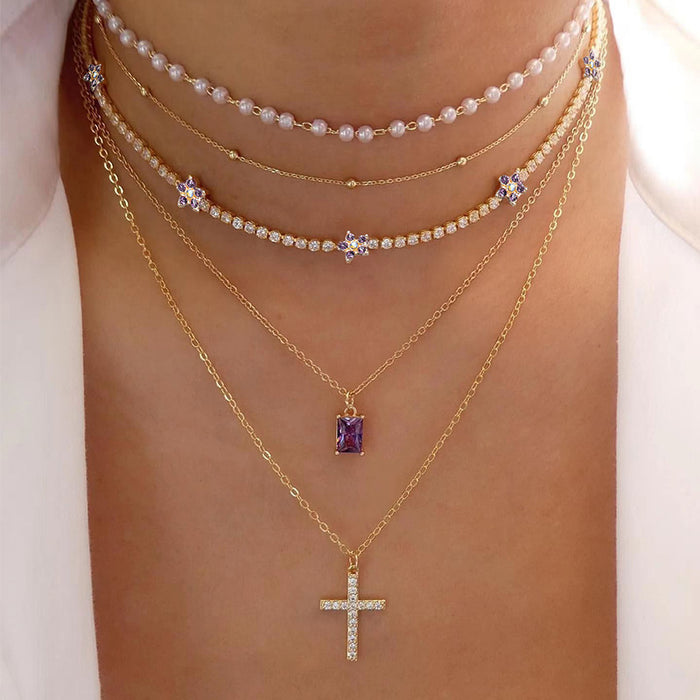 Wholesale Exaggerated jewelry with diamond studded cross necklace, personalized layered square diamond pendant, full diamond star necklace