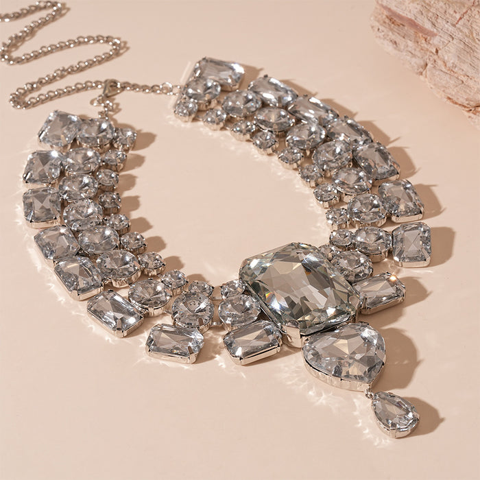 Wholesale Diamond-encrusted Love Square Geometric Necklace Necklace for Women