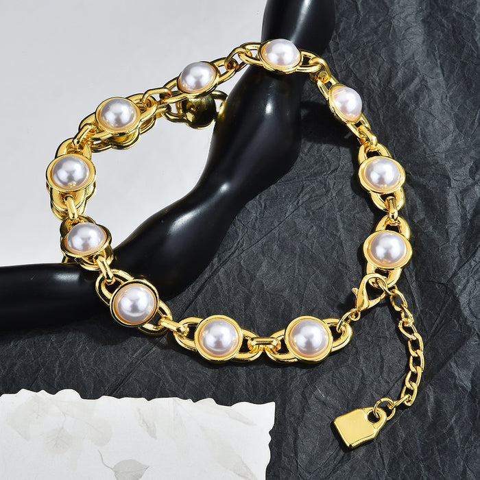 Wholesale Fashion Pearl Metal Pendant Necklace For Women Geometric Gold Chain Collarbone Jewelry Accessory
