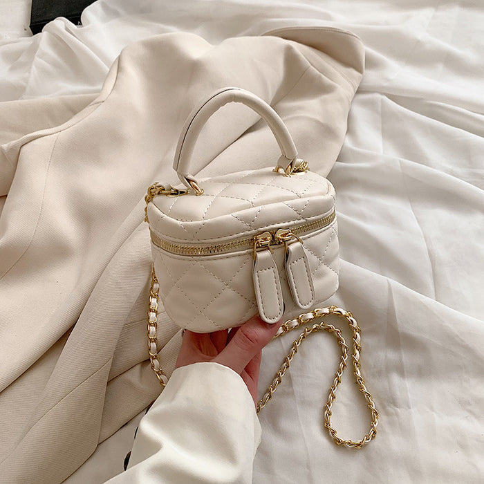 Wholesale New texture embroidered thread mini bucket bag for children, stylish parent-child chain crossbody bag