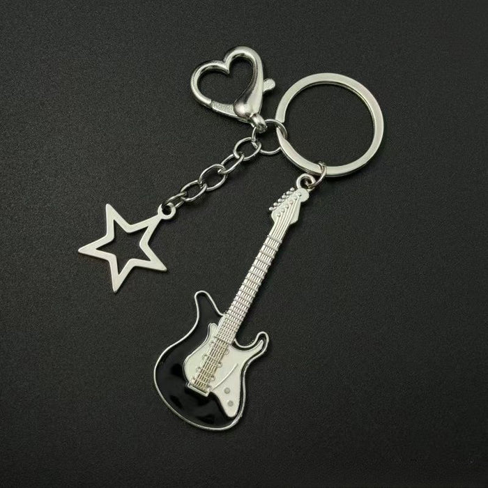 Wholesale Spice Girls Electric Guitar Star Pendant Beth Keychain Retro Pendant Pendant