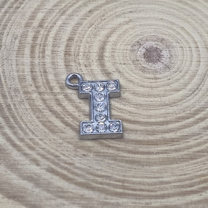 Wholesale Diamond letter pendant personality clavicle chain clothing luggage alloy jewelry accessories