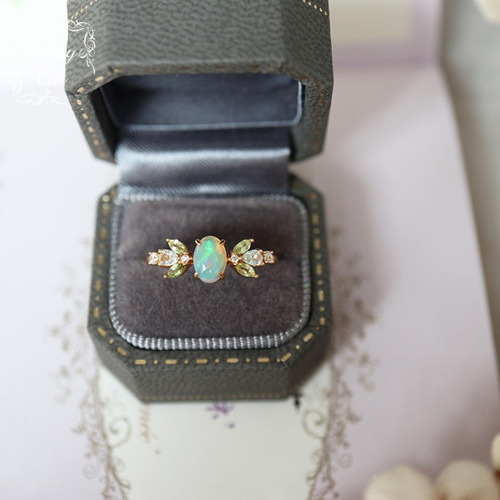 Wholesale Natural white crystal light luxury ring gold-plated ring