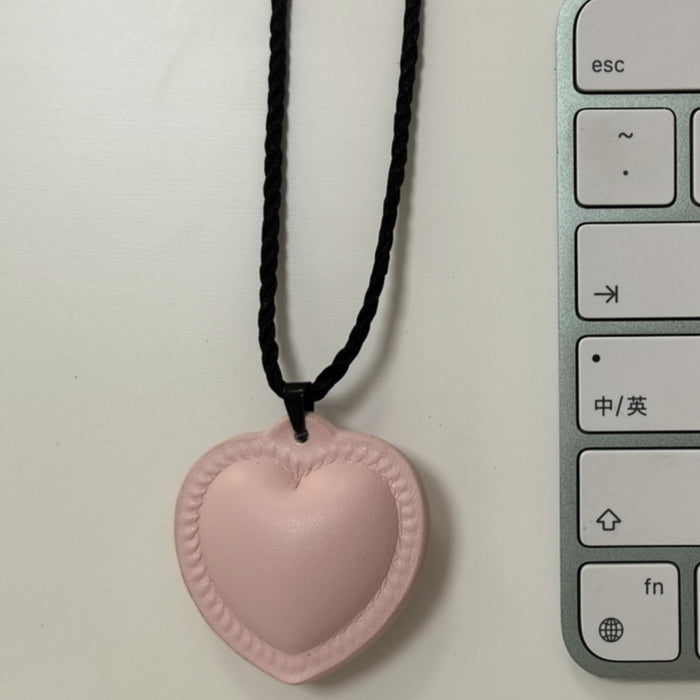 Wholesale Leather Love Necklace Hemp Rope Peach Heart Cool Style All-match Adjustable Cute Spice Girl Heart Necklace