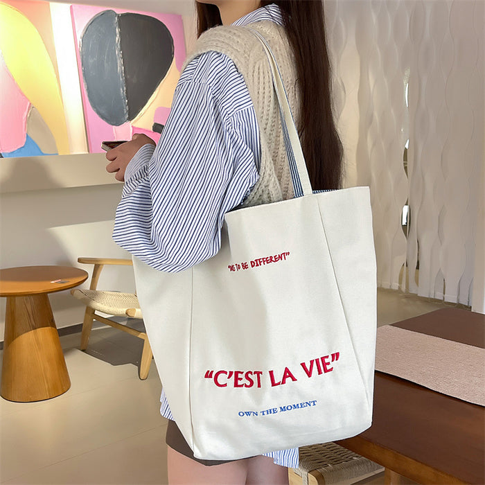 Wholesale New embroidered fashionable canvas bag shoulder bag casual large capacity commuting tote bag