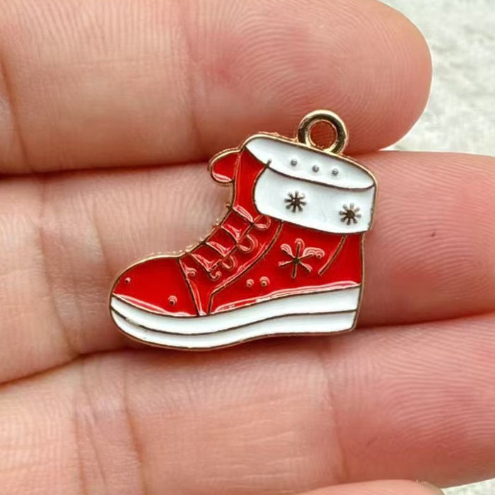 Wholesale 10pcs New oil-drip Christmas-themed alloy accessories  cartoon snowman  reindeer,   DIY pendant accessories