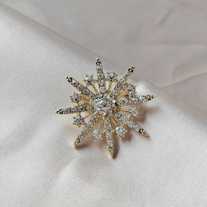 Wholesale snowflake corsage temperament  star ladies brooch accessories