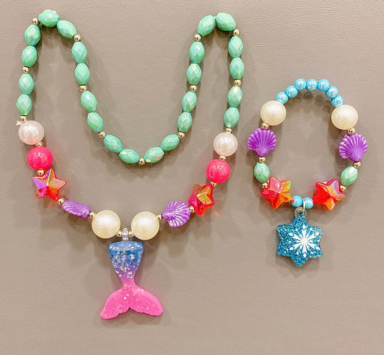 Wholesale Cartoon Princess Necklace