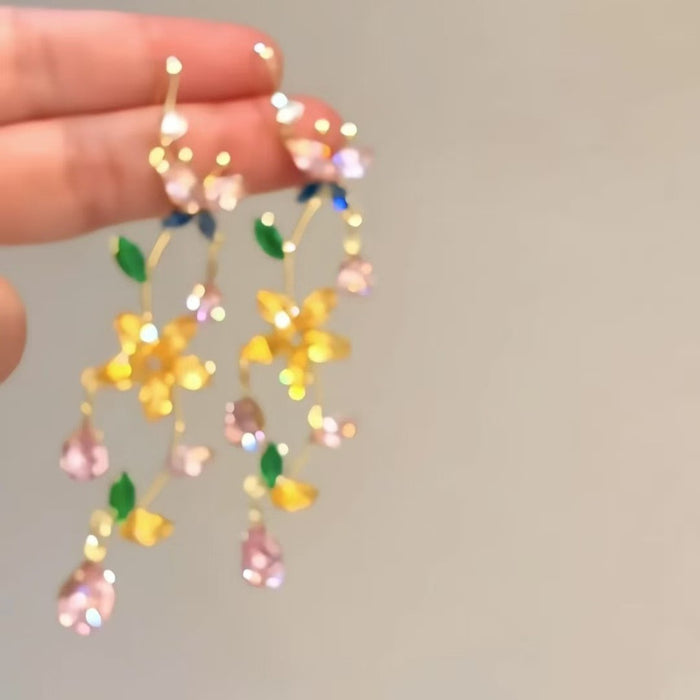 Wholesale New colorful sparkling diamond butterfly flower earrings with fashionable temperament, high-end feel, and exquisite earrings