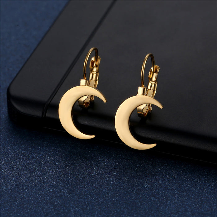 Wholesale Stainless steel ear buckle and steel decoration, simple gold smooth crescent earrings