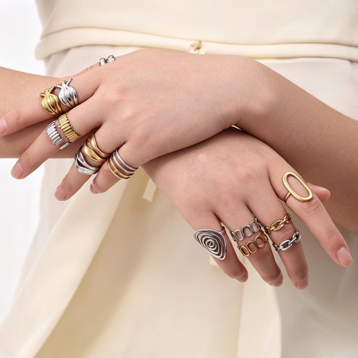 Wholesale A luxurious geometric stainless steel ring