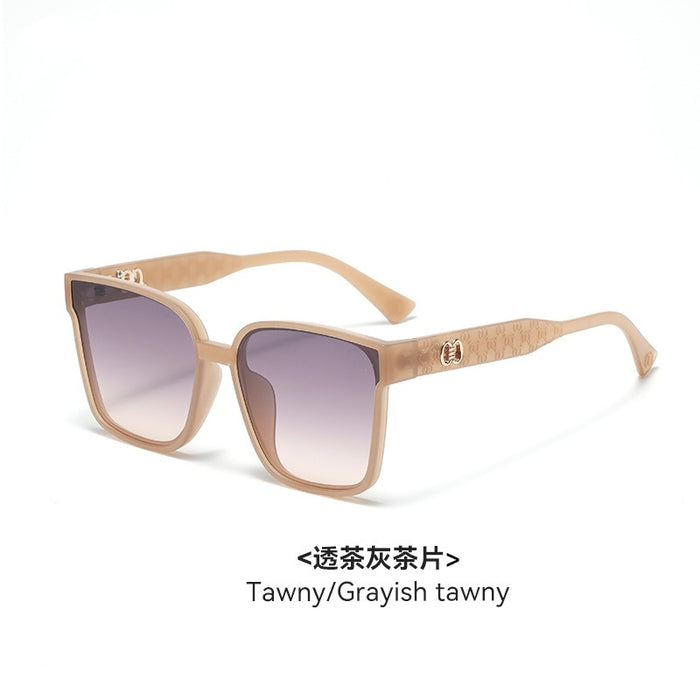 Wholesale Sunglasses UV resistant, fashionable and personalized sunglasses