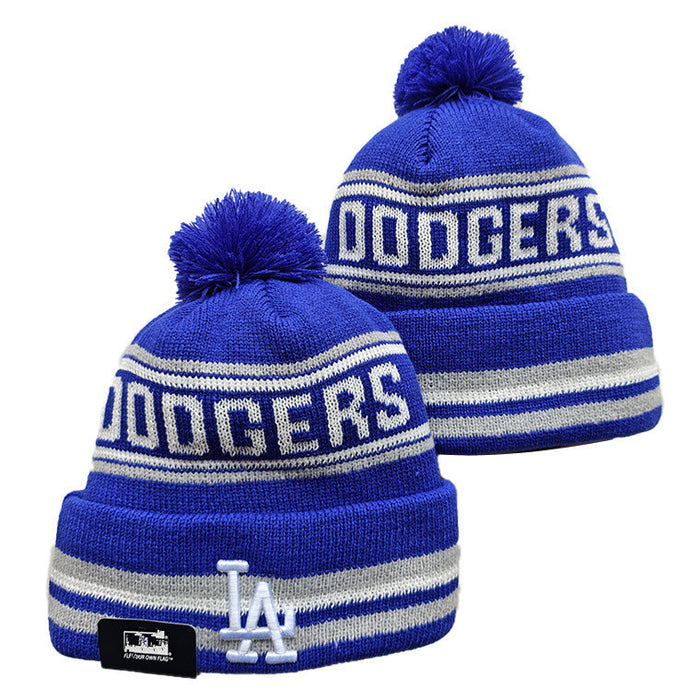 Wholesale Winter football warm knitted fashionhat