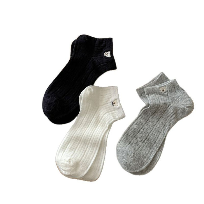 Wholesale Exquisite embroidery cute cartoon boat socks versatile breathable boneless short socks