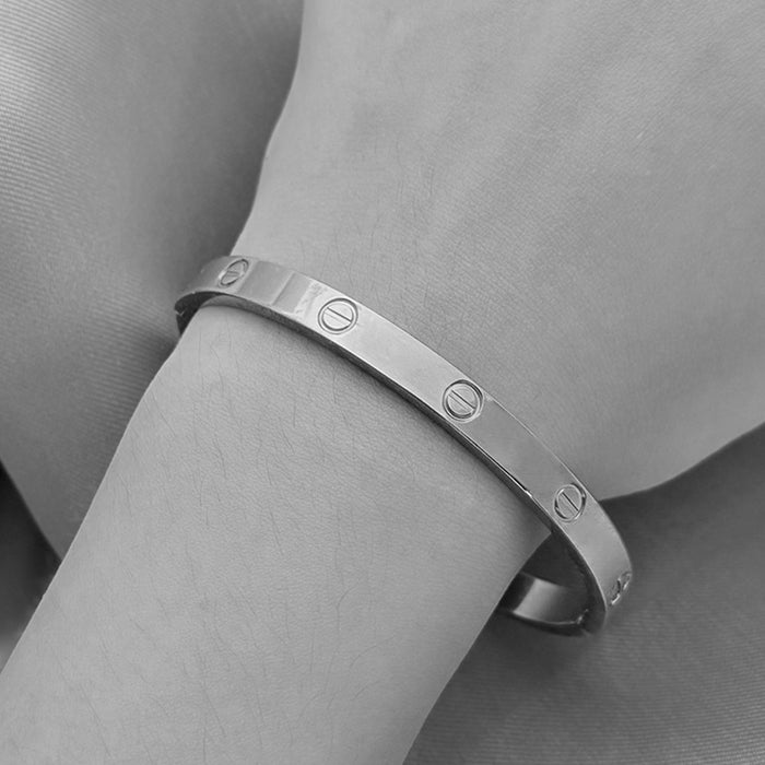 Wholesale Titanium Steel Rhinestone Clover Bangle Bracelet Set Gold And Silver Fashion Jewelry