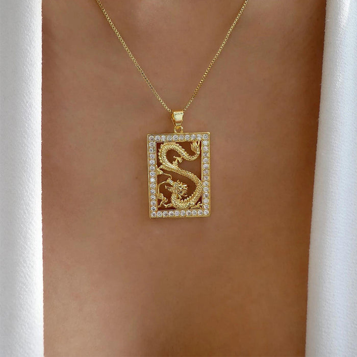 Wholesale New exaggerated jewelry, niche metal pendant accessories, alloy diamond necklace, collarbone chain