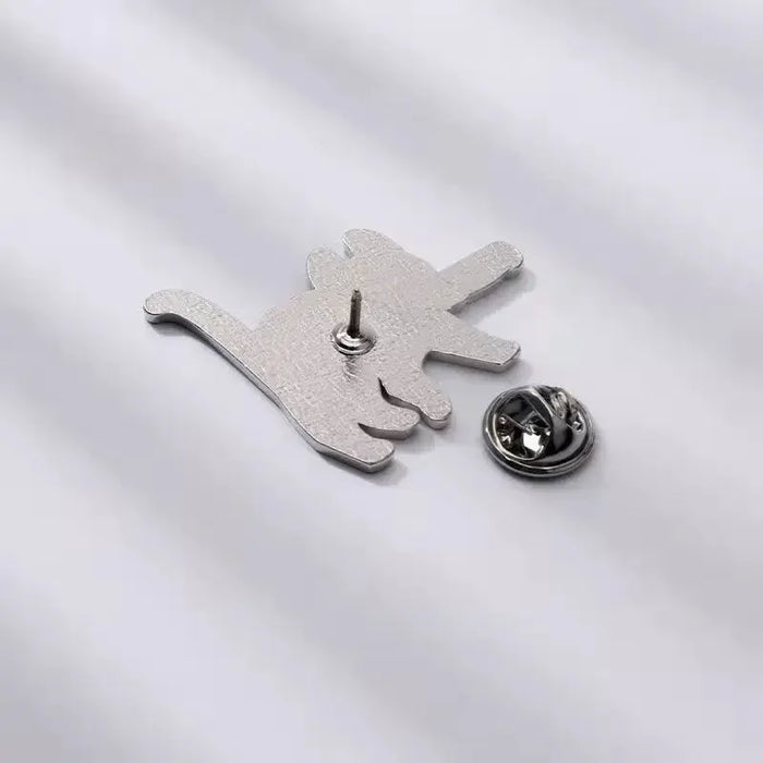 Wholesale Alloy cat brooch, cute and personalized couple badge, a pair of collar pin decorations