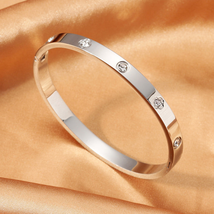 Wholesale Sophisticated &  Elegant: Light Luxury Titanium Steel Bangle