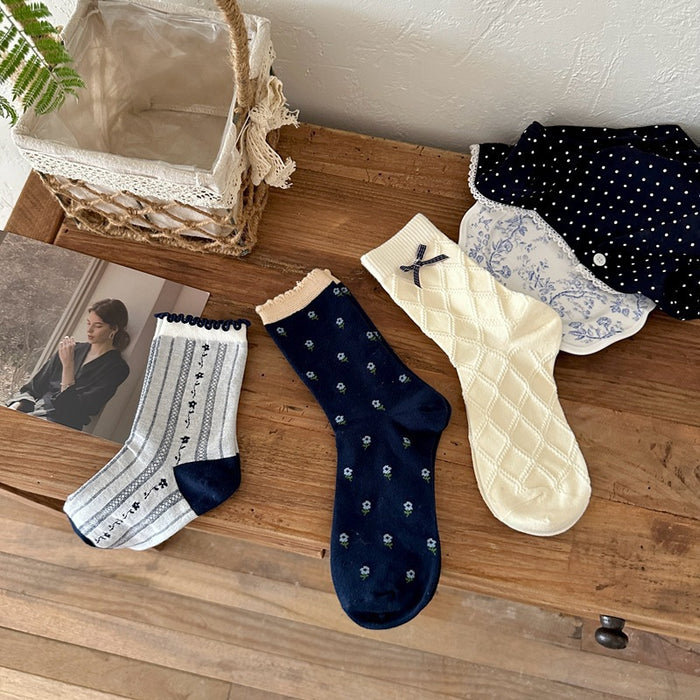 Wholesale Butterfly knot socks, mid tube socks, designer style, pure cotton socks