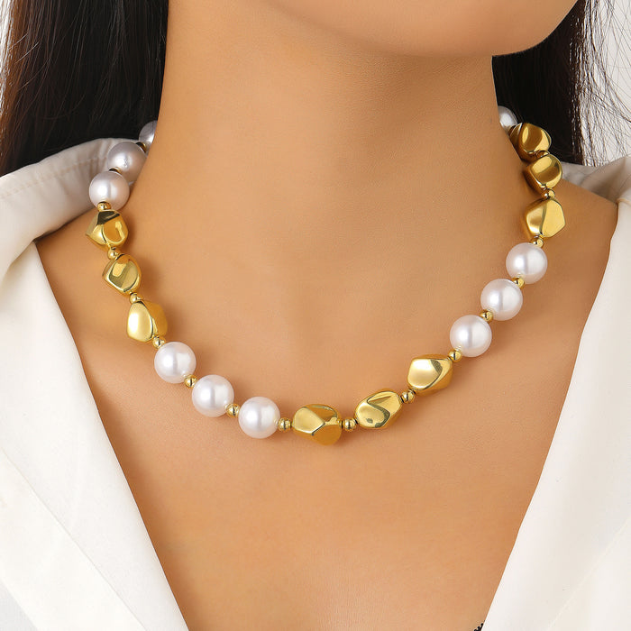 Wholesale Simple irregular patchwork heart necklace