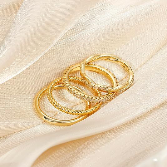 Wholesale Stackable gold ring with no color change, exquisite gold-plated fine ring, zircon thumb ring