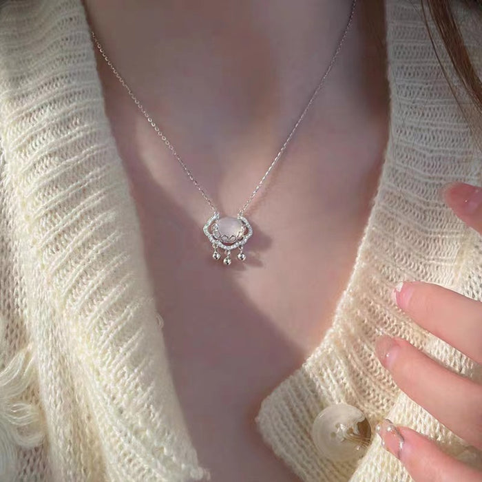 Wholesale Titanium steel necklace, tassel collarbone chain, simple and elegant accessory